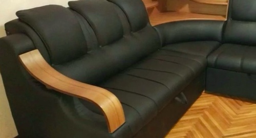 Перетяжка кожаного дивана. Саянск